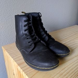 Dr Martens Leyton Boot